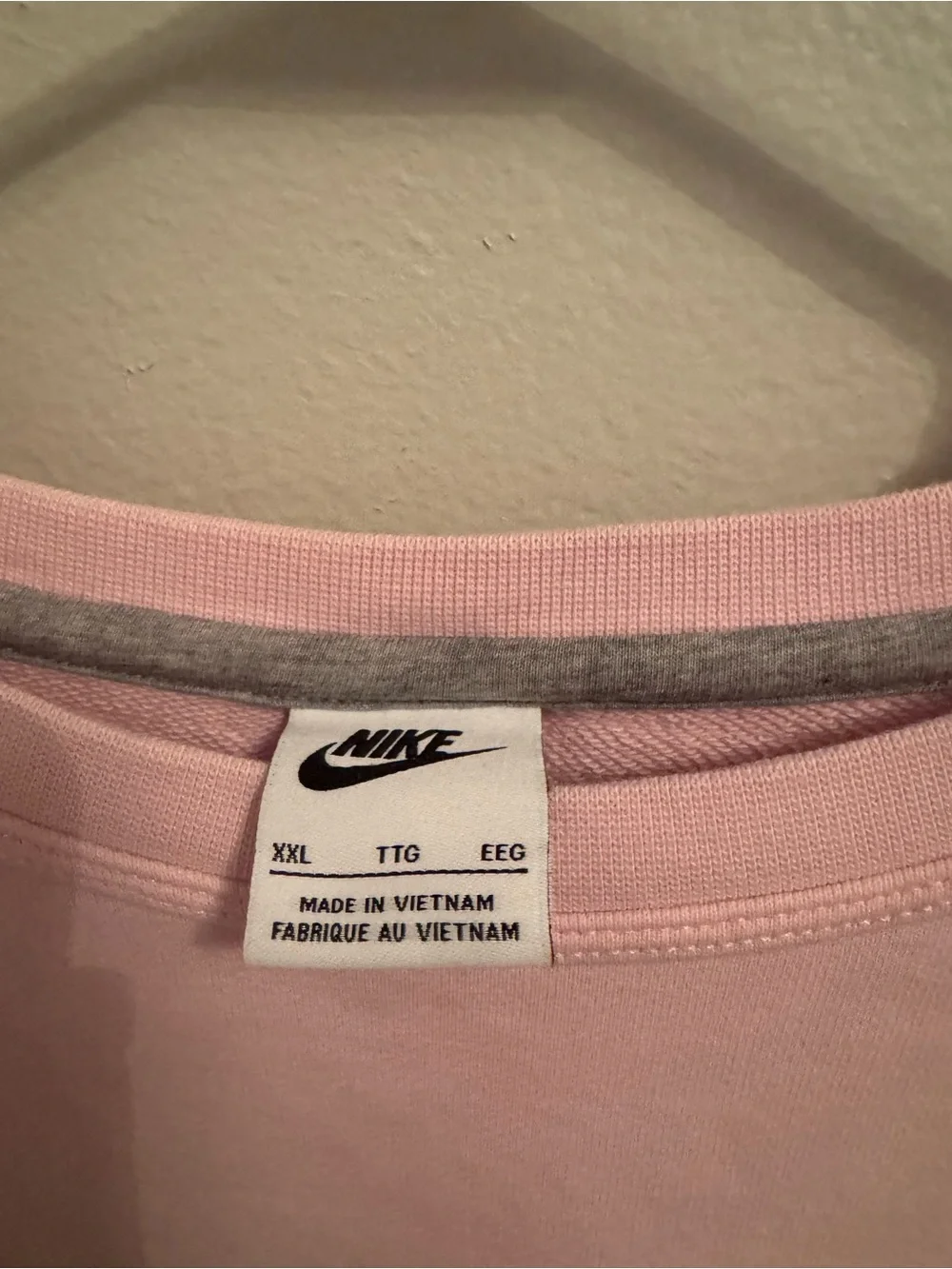 Nike Light Pink Crewneck Light Sweatshirt